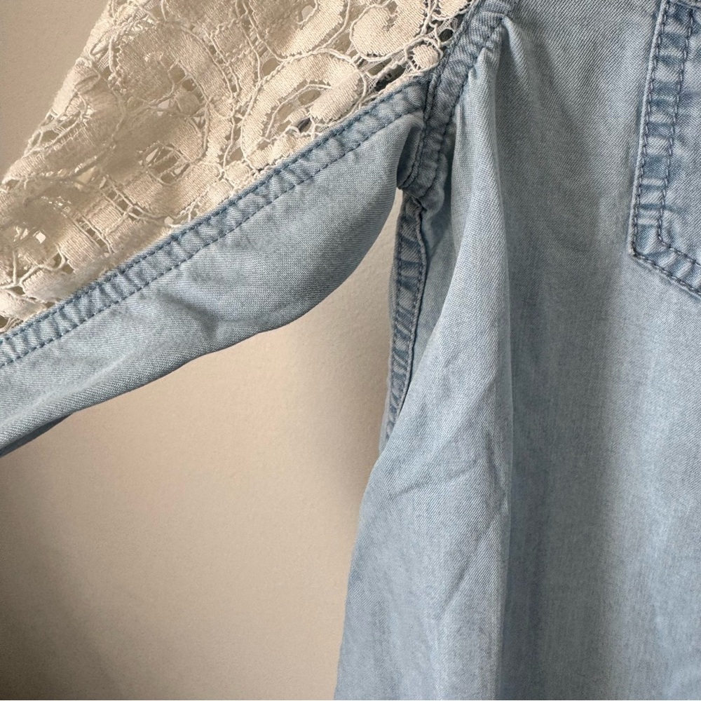 Anthropologie Postmark 9-H15 STCL Denim Lace Button Down Size 2 Cottagecore - Picture 8 of 16